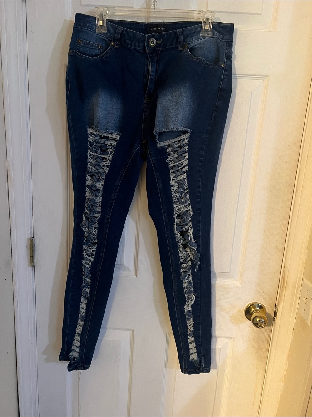 Ashley Stewart Distressed Skinny Jeans 14